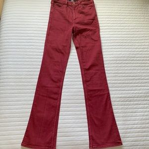 Hollister Ultra High-Rise Boot Jeans